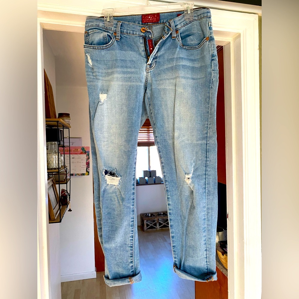 Size 28 sienna cigarette lucky brand crop Jean